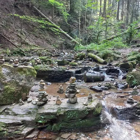 Hopfenhof Poscharnik مزرعة للإقامة *