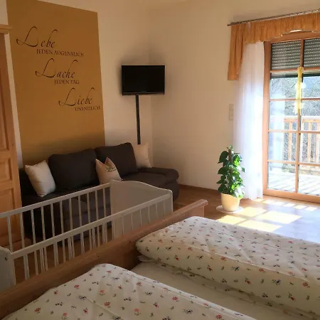 Hopfenhof * Leutschach