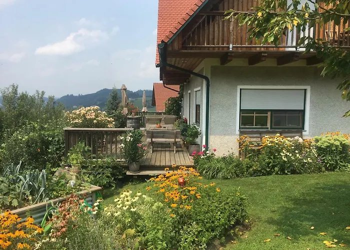 Hopfenhof Poscharnik مزرعة للإقامة ليوتسشاخ